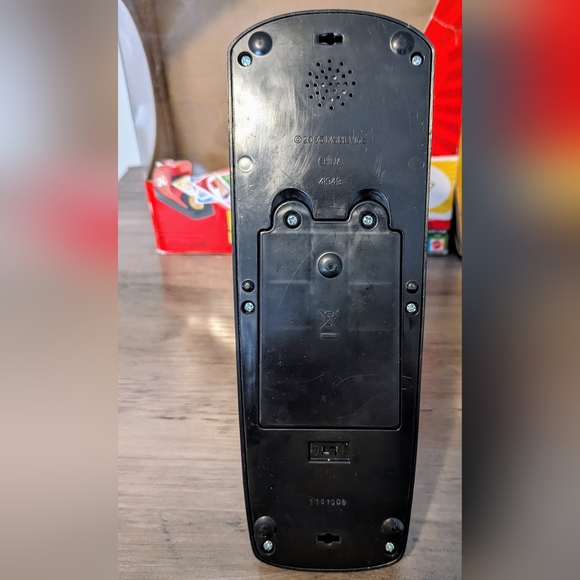 2005 Mattel UNO Attack Game Electronic Card Launcher & Sound Alert Family Fun - Picture 4 of 10